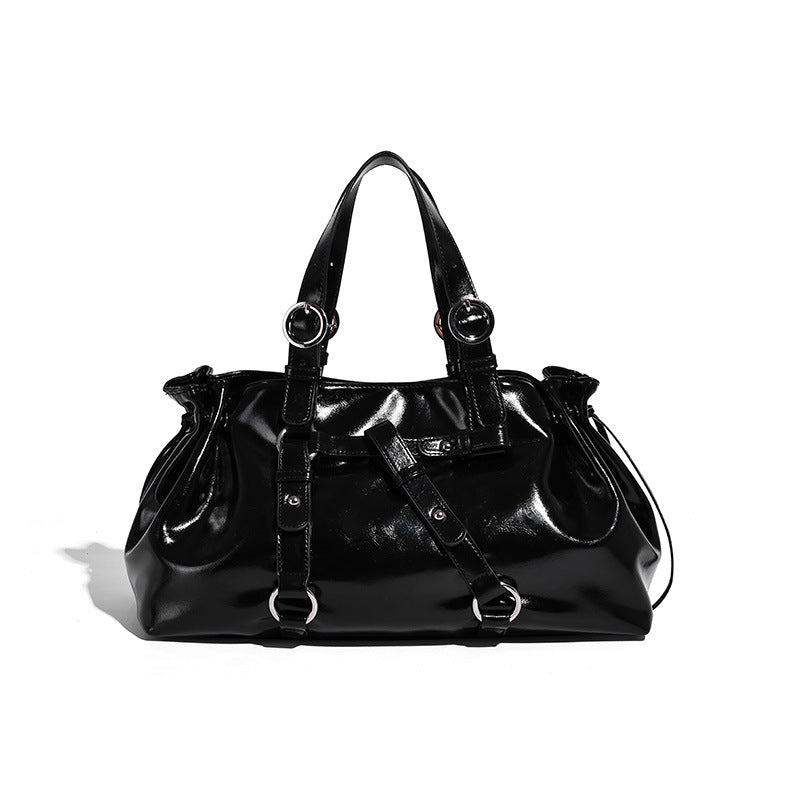 VELORA Noir Slouch Bag