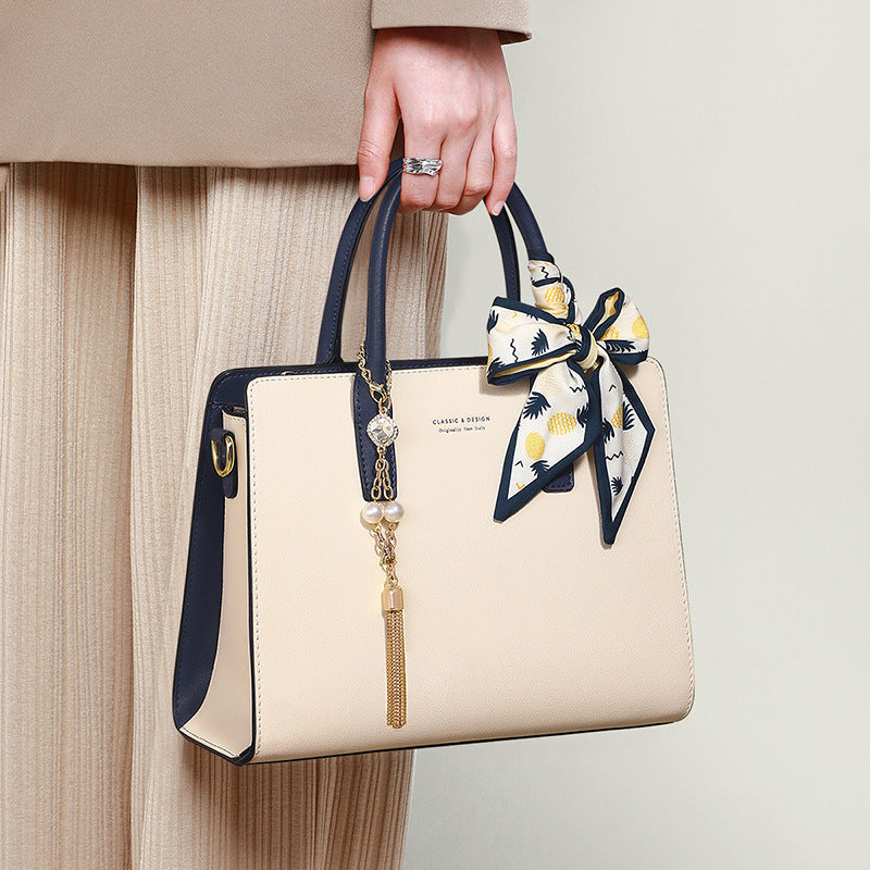Éloane Leather Tote
